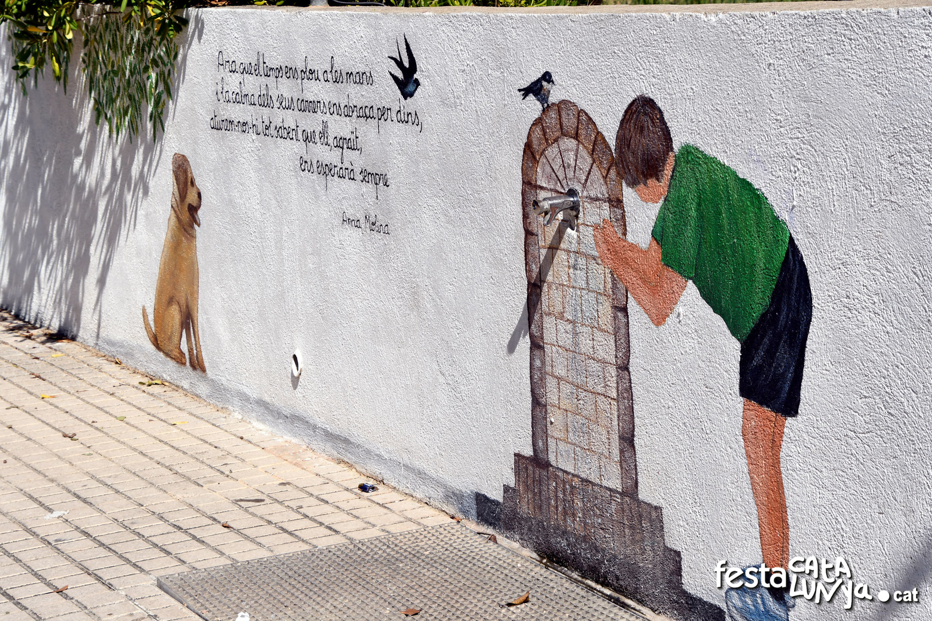 Bellvei - Mural El Gos a Bellvei