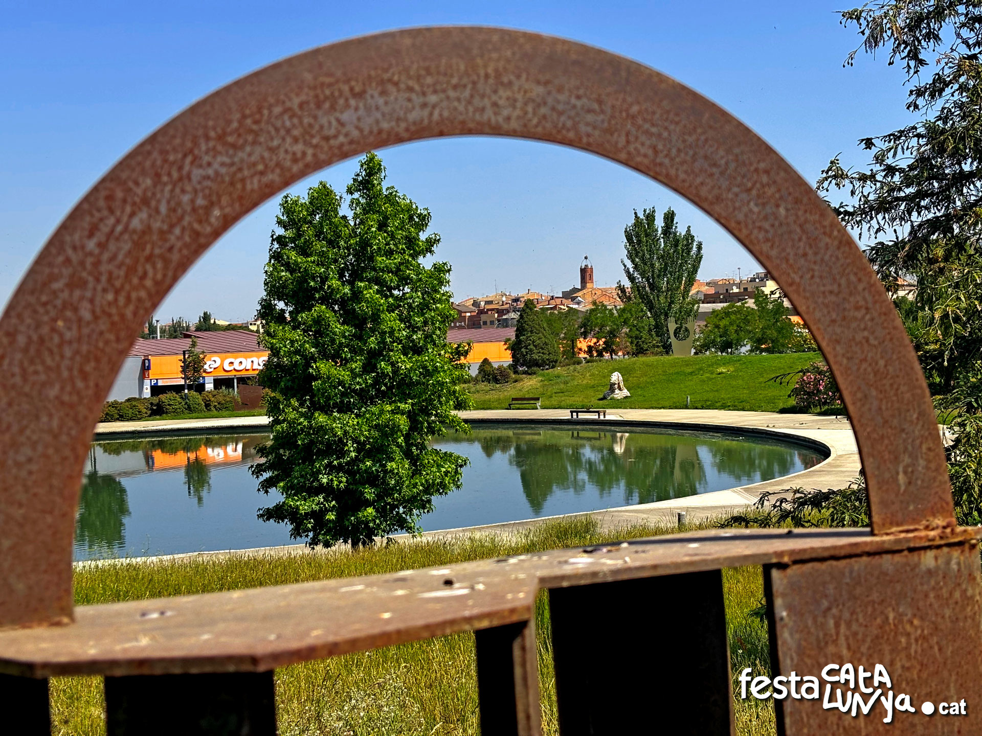 Taula II Arc Sol i Sud de Josep Guinovart - Alma, Parc Escultòric al Parc Europa - Almacelles
