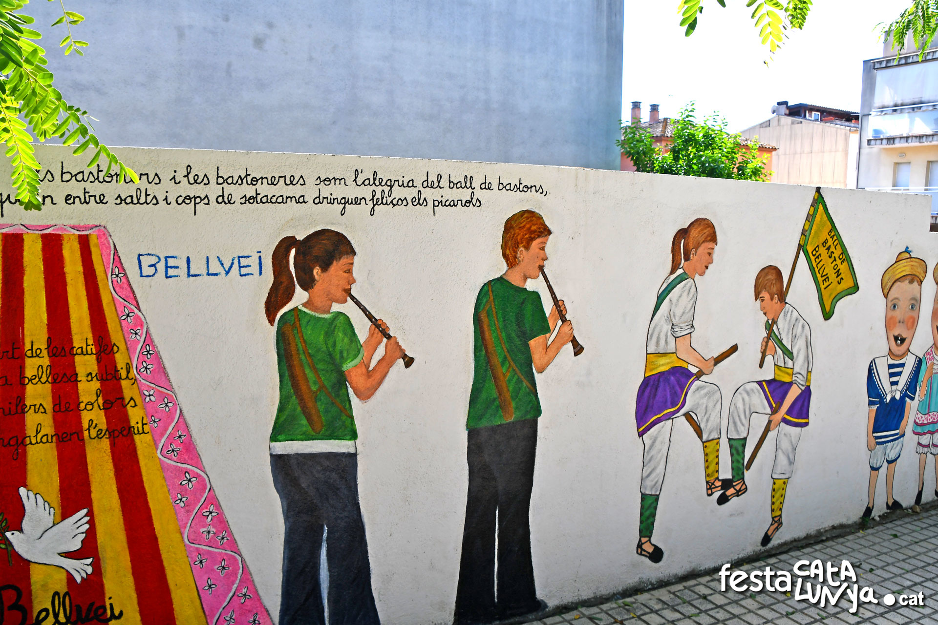 Mural Folklore i Cultura Popular - Bellvei
