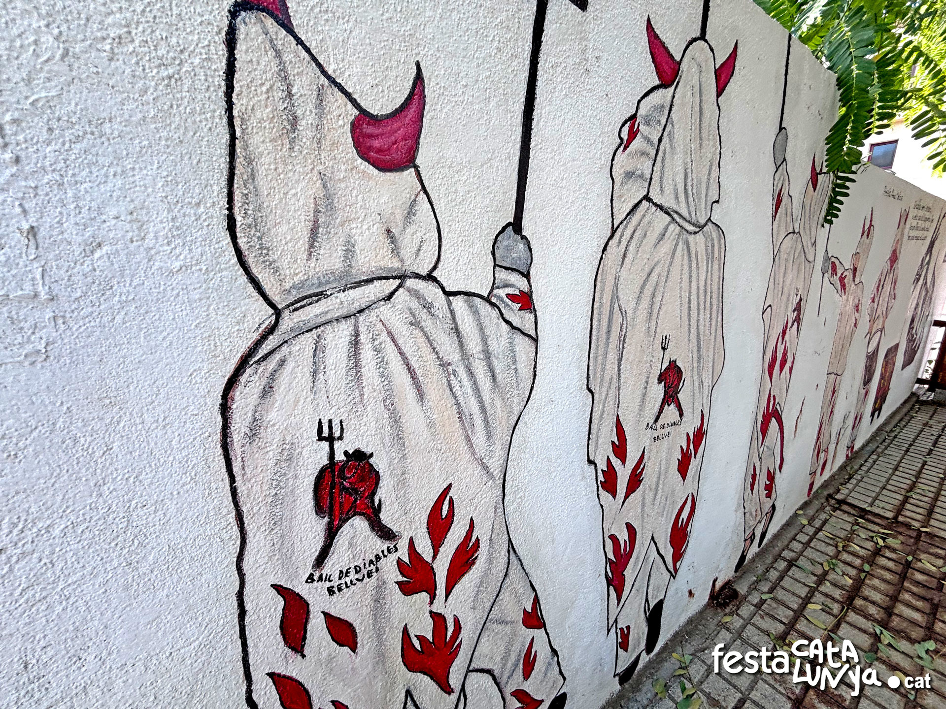 Mural Folklore i Cultura Popular - Bellvei